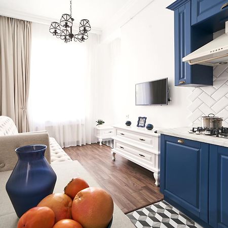 Lux Apartament На Левицького Лвив Екстериор снимка