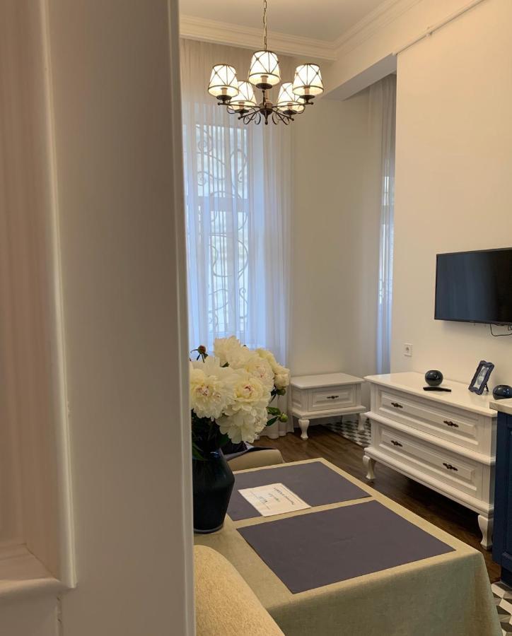Lux Apartament На Левицького Лвив Екстериор снимка