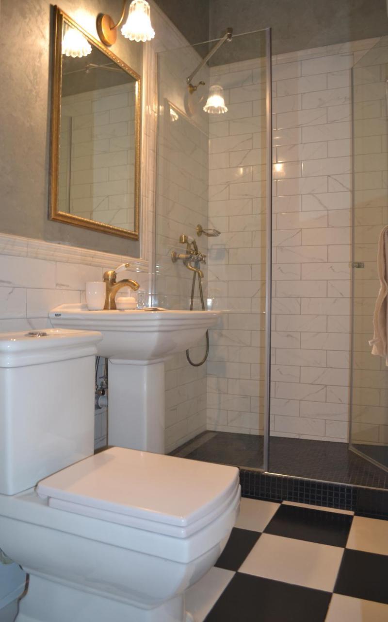 Lux Apartament На Левицького Лвив Екстериор снимка