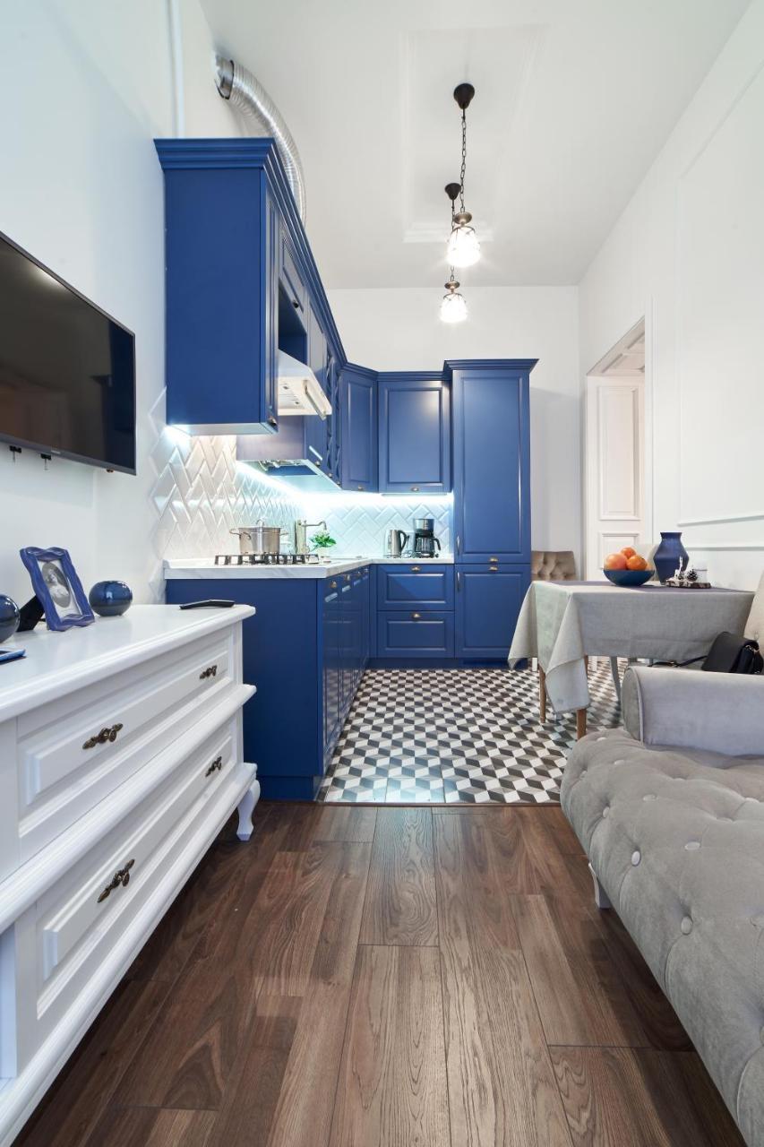 Lux Apartament На Левицького Лвив Екстериор снимка
